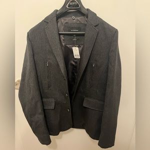 Le Chateau pea coat with detachable hood and zipper. Never worn.